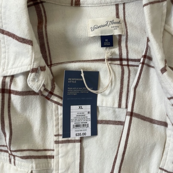 Universal threads flannel - Picture 3 of 3